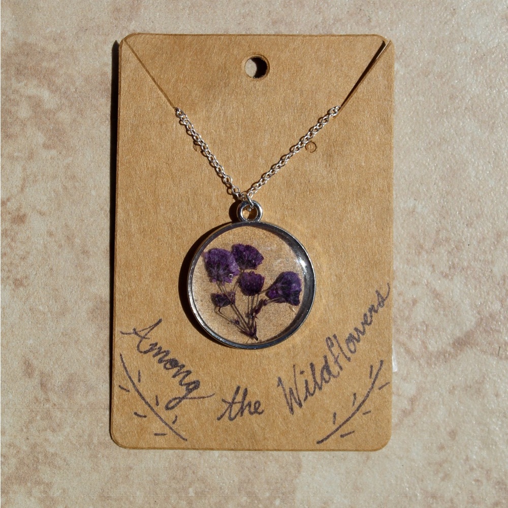 PURPLE BABY'S BREATH NECKLACE